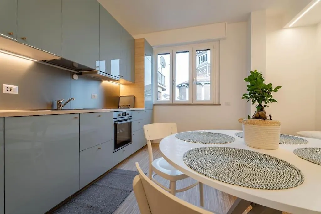 Chic Apartment In Nolo: Style And Comfort In Milan